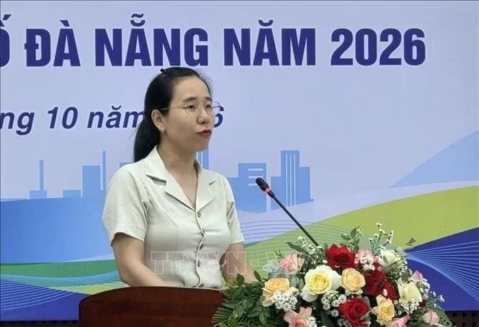 Đại biểu chia sẻ các kinh nghiêm xử lý thông tin và cung cấp thông tin kịp thời cho báo chí.