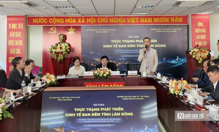 Tiến sĩ Phan Bảo Giang – Phó Hiệu trưởng Trường Đại học Kinh tế - Tài chính TP.HCM - phát biểu tại hội thảo.