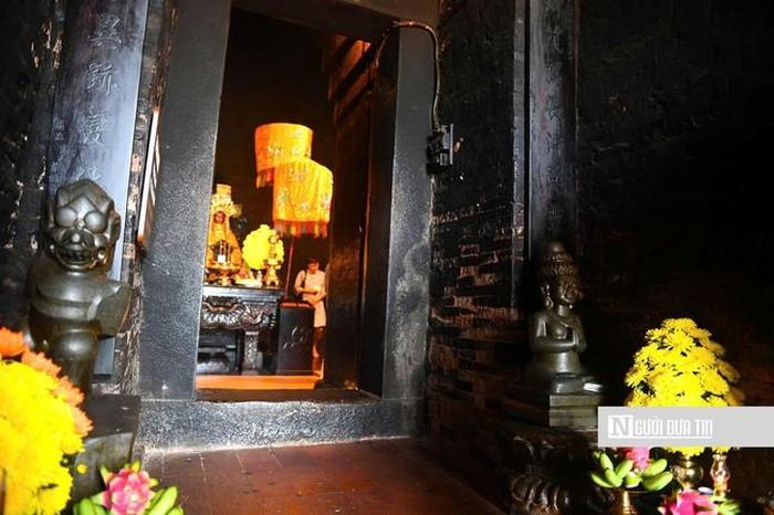 Trong tín ngưỡng Chăm, Ponagar được xem là đấng sáng tạo, người sinh ra đất đai, cây cối và truyền dạy cho con người các nghề nghiệp thiết yếu như trồng trọt, dệt vải.