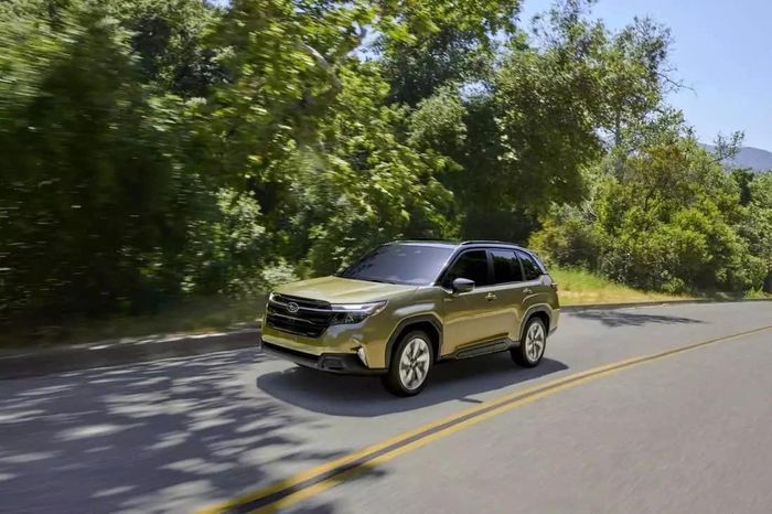 Subaru Forester có thể được bổ sung phiên bản hybrid vào khoảng tháng 10 hoặc tháng 11 năm nay.