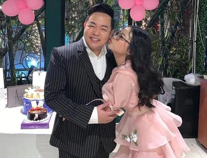 Quang Lê từng nhận Phương Mỹ Chi làm con nuôi, dìu dắt suốt nhiều năm trong nghề.