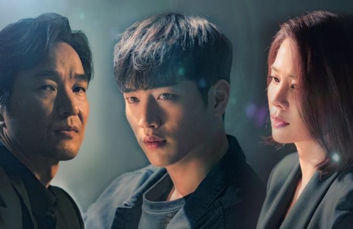 Watcher cho thấy một màu sắc gai góc hơn trong diễn xuất của Seo Kang Joon. Ảnh: NSX