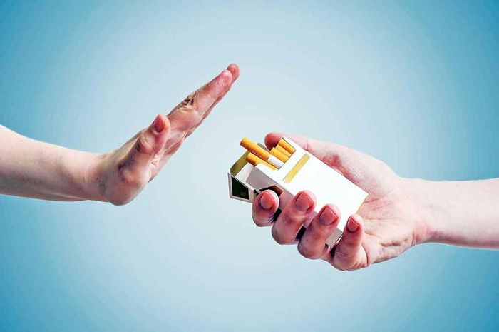 Thuốc lá chứa nhiều chất độc hại, ảnh hưởng đến sức khỏe lâu dài. Ảnh minh họa