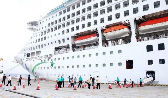 Tàu du lịch quốc tế đầu tiên cập Cảng Phước An năm 2026
