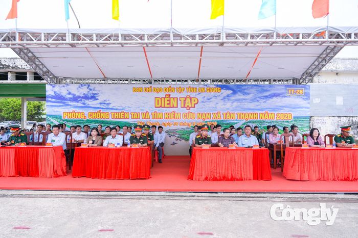 Lễ khai mạc diễn tập phòng chống thiên tai và tìm kiếm cưu nạn trên biển tại xã Tân Thạnh