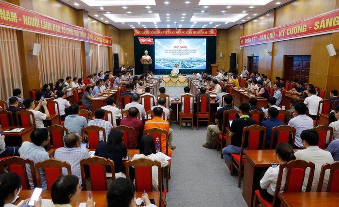  Quang cảnh hội nghị. 