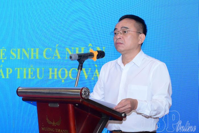 Phó Chủ tịch UBND tỉnh Nguyễn Văn Đoạt phát biểu tại Hội thảo.