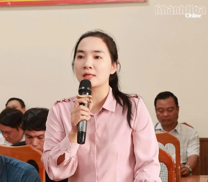 Đại biểu kiến nghị tại hội nghị giao ban.