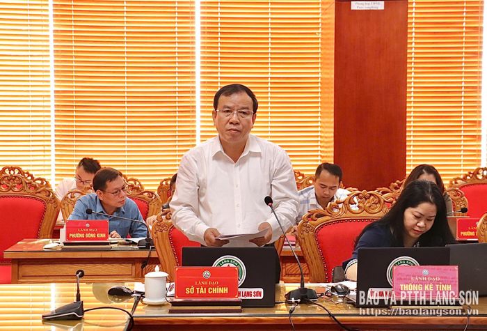 Lãnh đạo Sở Tài chính báo cáo kết quả tăng trưởng kinh tế 9 tháng đầu năm 2026 của tỉnh