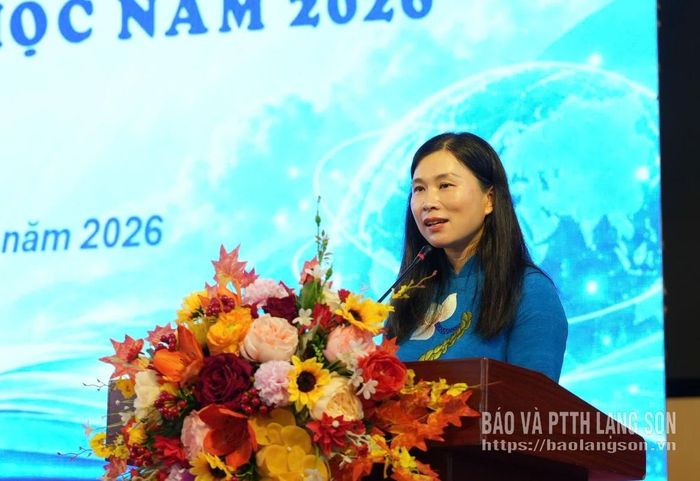 Đồng chí Trần Thanh Nhàn, Phó Chủ tịch UBND tỉnh phát biểu tại chương trình