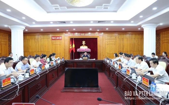Các đại biểu dự hội nghị
