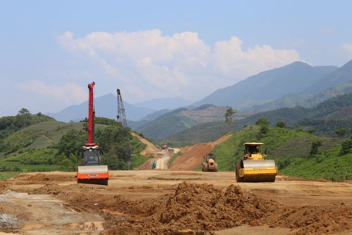 Các công trình, dự án được đẩy nhanh tiến độ, góp phần thúc đẩy hoạt động xây dựng trên địa bàn.