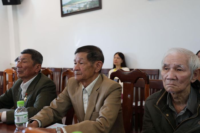 Hội viên Hội Người cao tuổi Lâm Đồng tham dự tại buổi lễ