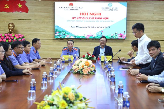 Quang cảnh hội nghị