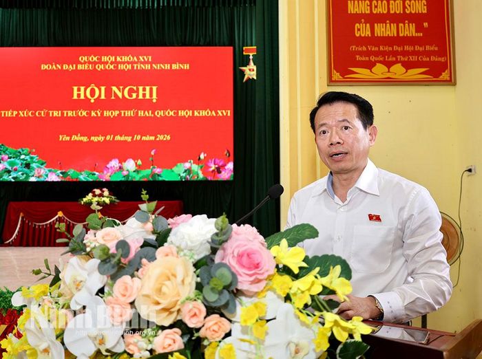 Đồng chí Nguyễn Hải Dũng, Ủy viên, ĐBQH hoạt động chuyên trách tại Ủy ban Pháp luật và Tư pháp của Quốc hội phát biểu tiếp thu ý kiến tại hội nghị. Ảnh: Ngọc Ánh