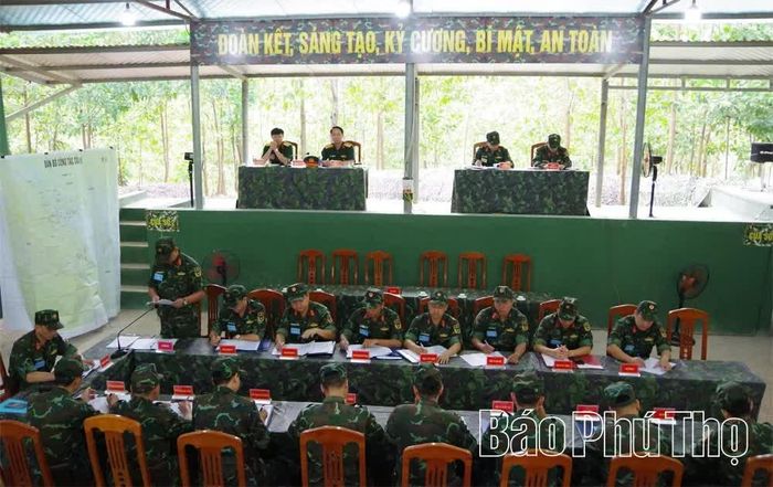 Vận hành cơ chế chuyển trạng thái sẵn sàng chiến đấu.