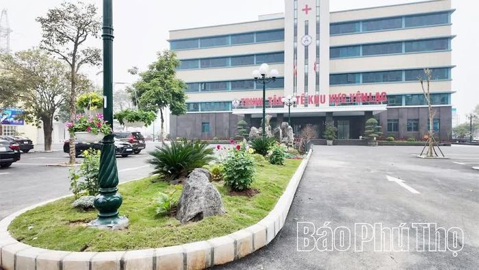 Trung tâm Y tế khu vực Yên Lạc được đầu tư xây dựng đạt tiêu chuẩn văn hóa xanh - sạch - đẹp.