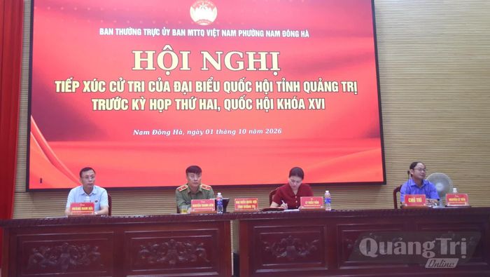 Đoàn ĐBQH tỉnh tiếp xúc cử tri phường Nam Đông Hà - Ảnh: Đ.V