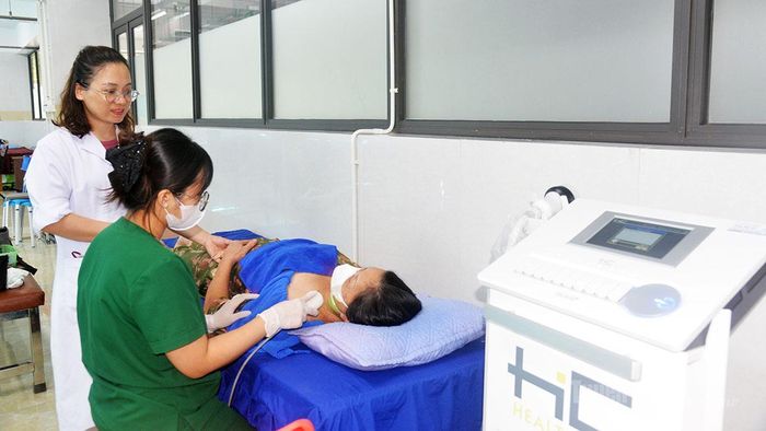 Bệnh viện Đa khoa Phương Bắc phát triển các dịch vụ y tế chăm sóc sức khỏe người cao tuổi.