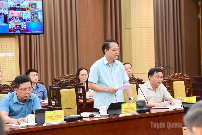 Lãnh đạo Ban Quản lý các khu công nghiệp và khu kinh tế tỉnh báo cáo kết quả hoạt động tháng 9 và phương hướng Quý IV-2026.