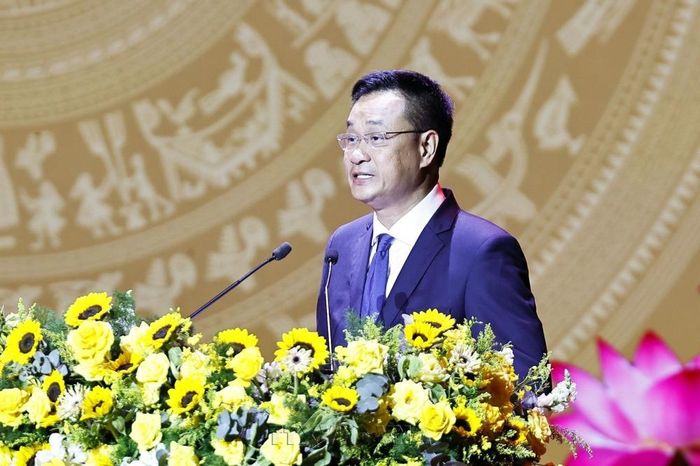 Bí thư Thành ủy Đà Nẵng Lê Ngọc Quang nhấn mạnh, Thành phố quyết tâm thực hiện thắng lợi Nghị quyết Đại hội XIV của Đảng và Nghị quyết Đại hội lần thứ I Đảng bộ thành phố.