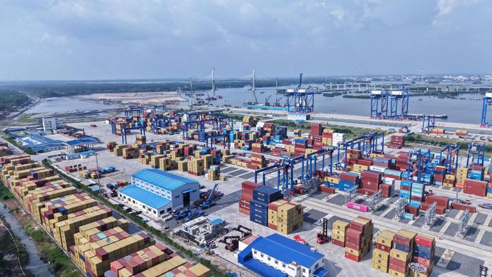 Cảng Phước An cùng cụm cảng Cái Mép - Thị Vải được kỳ vọng đón thêm lượng hàng hóa từ miền Tây thuận lợi hơn.