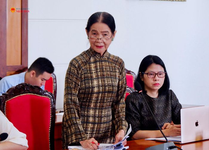 Luật sư Trương Thị Hòa, đại diện Hội Luật gia TP. Hồ Chí Minh phát biểu. Ảnh: Hoa Lê