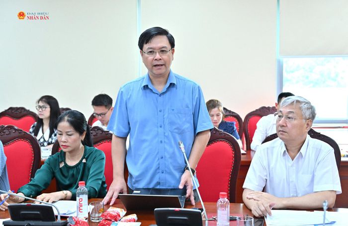 ĐBQH hoạt động chuyên trách tại Ủy ban Công tác đại biểu Nguyễn Hải Long phát biểu