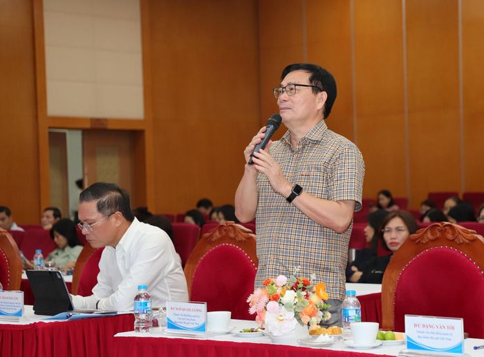 Các đại biểu thảo luận về những vấn đề đặt ra trong quá trình triển khai Luật BHTG năm 2025 và tổ chức thực hiện nhiệm vụ