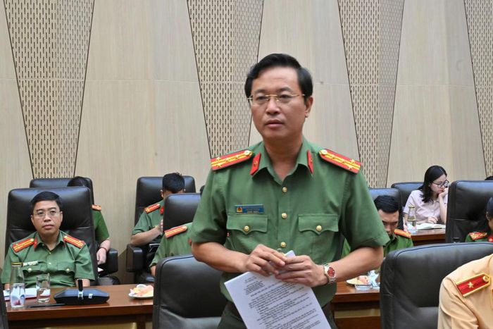 Các đại biểu nêu ý kiến tại hội nghị.
