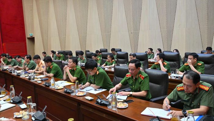 Các đại biểu dự hội nghị.
