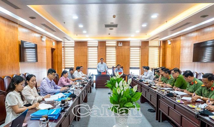 Ban Chỉ đạo thực hiện các công trình lịch sử Đảng tỉnh Cà Mau họp lần thứ ba.