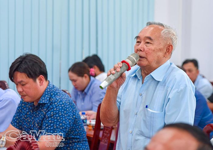 Cử tri Lê Đoàn Kết, xã Tân Lộc, kiến nghị nâng mức hỗ trợ đối với thương binh, bệnh binh và các đối tượng chính sách.