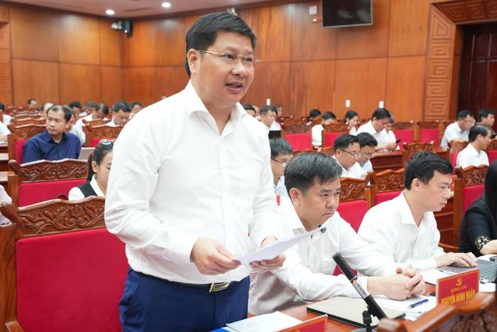 Đại biểu đóng góp ý kiến tại Hội nghị Ban Chấp hành Đảng bộ tỉnh Đắk Lắk.