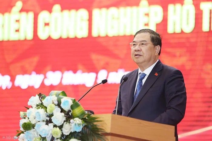 Phó Thủ tướng Thường trực Chính phủ Phạm Gia Túc phát biểu kết luận Hội thảo,