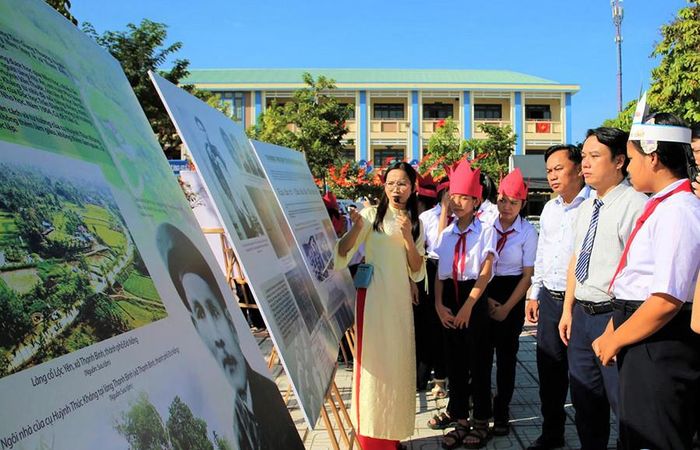 Triển lãm chuyên đề “Cụ Huỳnh Thúc Kháng - Những dấu ấn còn mãi” do Bảo tàng Đà Nẵng tổ chức tại phường Tam Kỳ (thành phố Đà Nẵng). Ảnh: An Ngọc
