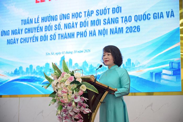 Đồng chí Trần Thanh Nga, Phó Chủ tịch UBND phường Yên Sở phát biểu tại chương trình. Ảnh: Thái Phương