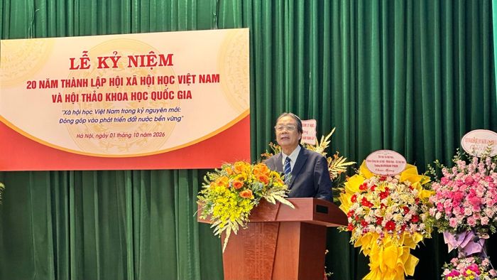 GS Đặng Nguyên Anh, Phó Chủ tịch, Tổng thư ký Hội Xã hội học Việt Nam phát biểu. Ảnh: Nguyễn Thủy