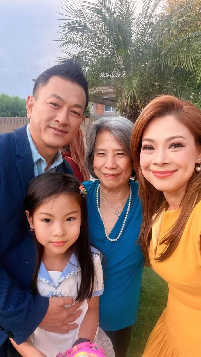 Thanh Thảo chia sẻ về mẹ chồng trên trang cá nhân với hình ảnh đẹp cùng dòng viết tình cảm về bà.
