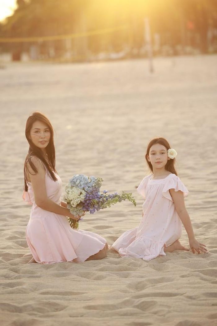 Hà Anh và con gái nhỏ Mila xinh xắn.