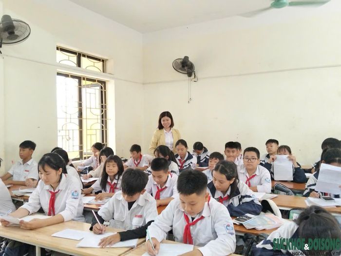 Năm học này, Nghệ An dự kiến ký hợp đồng với 2.253 giáo viên, nhân viên nhằm đáp ứng nhu cầu nhân lực tại các cơ sở giáo dục. Ảnh: Song Hoàng.