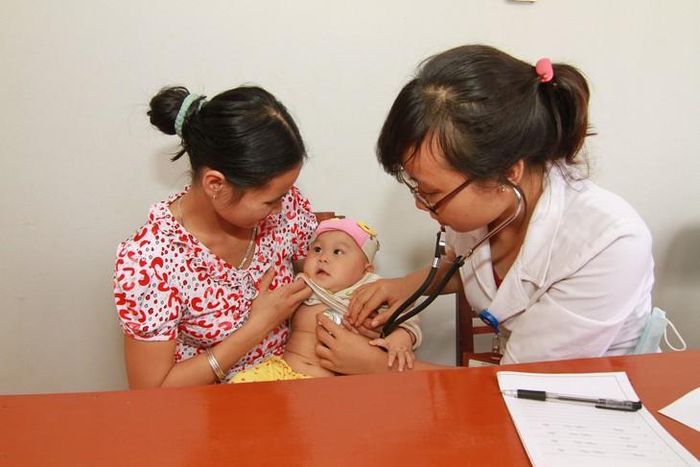 Phụ nữ sinh đủ 2 con trước 35 tuổi được hỗ trợ tối thiểu 2 triệu đồng. Ảnh: T.A