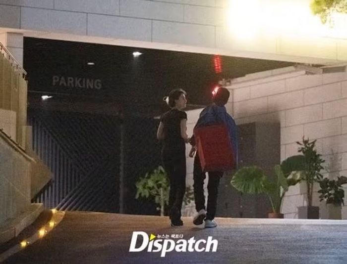 Cả hai thường xuyên được bắt gặp ở bên nhau tại làng Achiul.