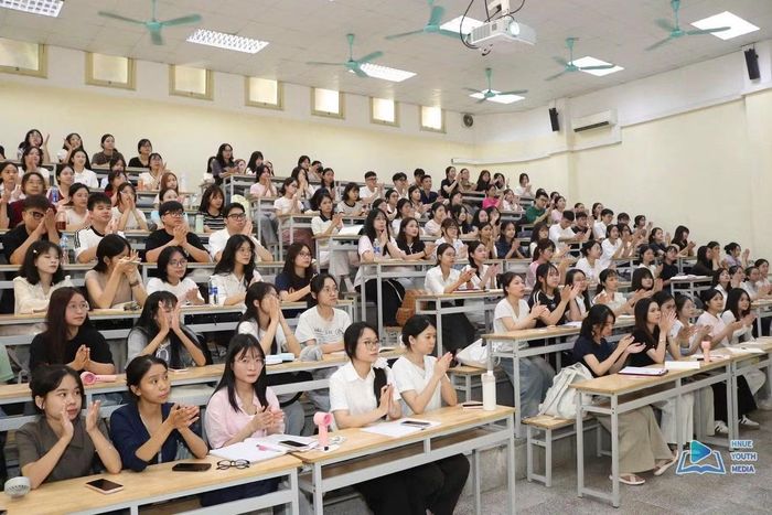 Sinh viên Trường Đại học Sư phạm Hà Nội. (Ảnh: HNUE)