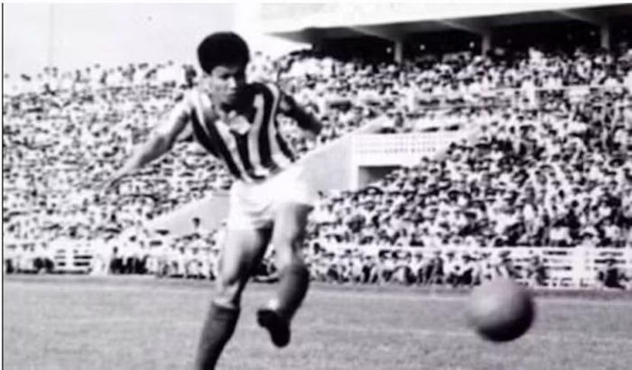 Cố tiền đạo Đội bóng đá Công an Hà Nội Từ Như Hiển (1945 - 2023) với cái chân trái cực khéo tung hoành sân cỏ Việt Nam thập niên 1960 - 1970 (Ảnh tư liệu)