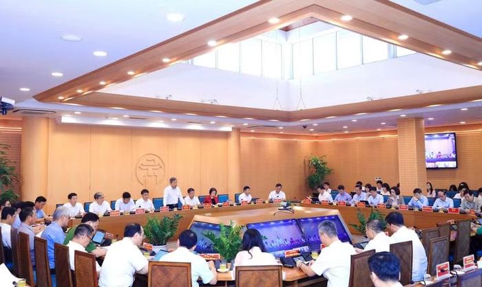 Quang cảnh phiên họp