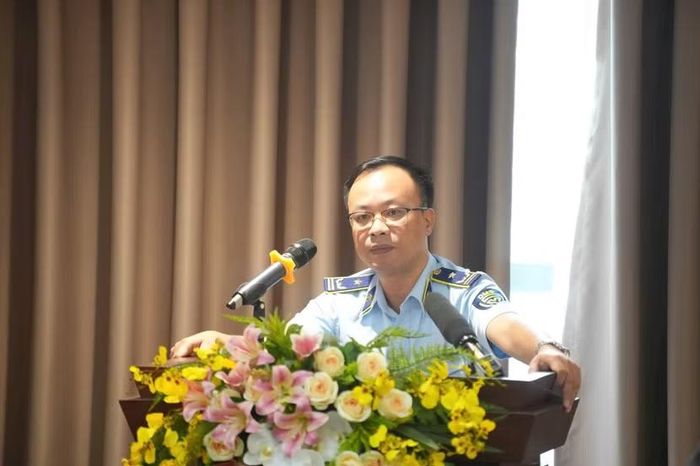 Ông Dương Mạnh Hùng, Phó Chi cục trưởng Chi cục Quản lý thị trường thành phố Hà Nội thông tin đến báo chí