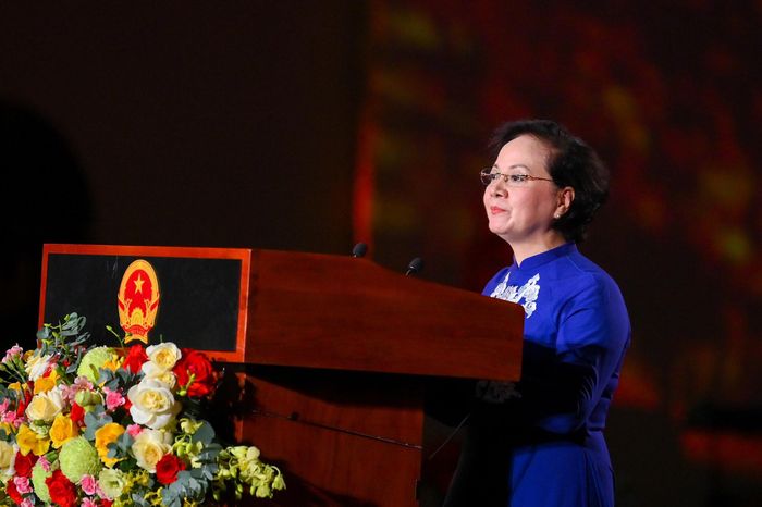 Phát biểu tại lễ khai mạc, Phó Thủ tướng Chính phủ Phạm Thị Thanh Trà nhấn mạnh vai trò của di sản trong việc kết nối các nền văn hóa và kiến tạo tương lai. “Di sản không chỉ thuộc về quá khứ. Các giá trị di sản hiện diện trong hiện tại và là nguồn lực quan trọng để kiến tạo tương lai. Mỗi quốc gia, mỗi dân tộc đều có những di sản riêng; nhưng khi cùng hội tụ sẽ hòa quyện, tạo nên sự đa dạng về các giá trị biểu đạt văn hóa, làm giàu thêm kho tàng văn minh nhân loại”, Phó Thủ tướng phát biểu.