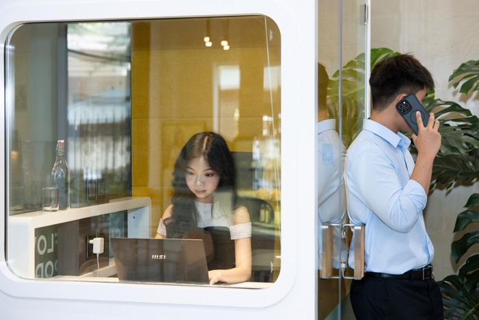 Nhân sự phải chịu trách nhiệm cuối cùng cho sản phẩm nộp lên dù AI hỗ trợ thực hiện. Ảnh minh hoạ: Phương Lâm.