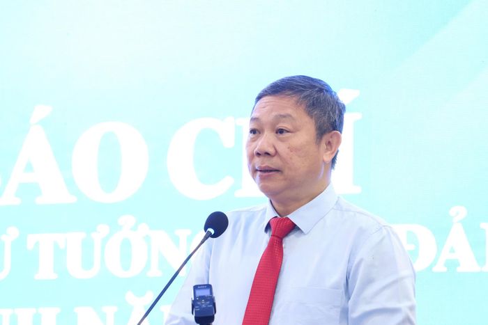  Trưởng Ban Tuyên giáo Thành ủy TP.HCM Dương Anh Đức phát biểu tại lễ trao giải. Ảnh: Phan Anh.
